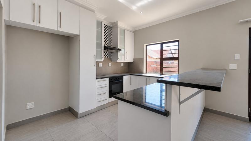 3 Bedroom Property for Sale in Wild Olive Estate Free State